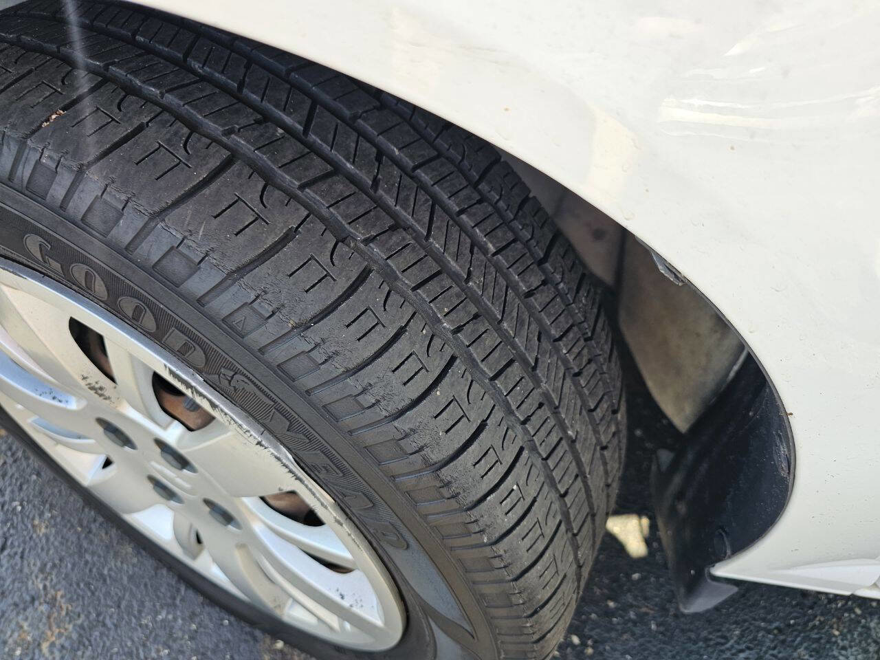 Used 2009 Chevrolet Cobalt LT image 16