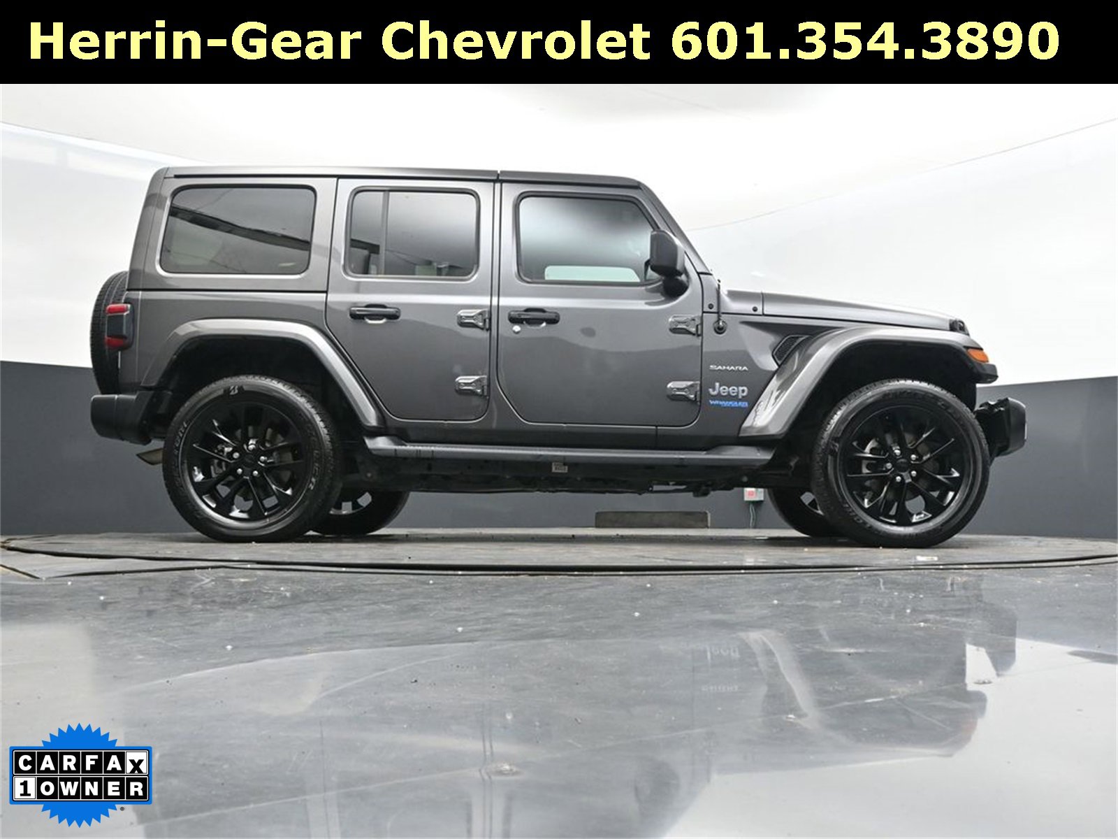 Used 2021 Jeep Wrangler Unlimited Sahara w/ Cold Weather Group image 46