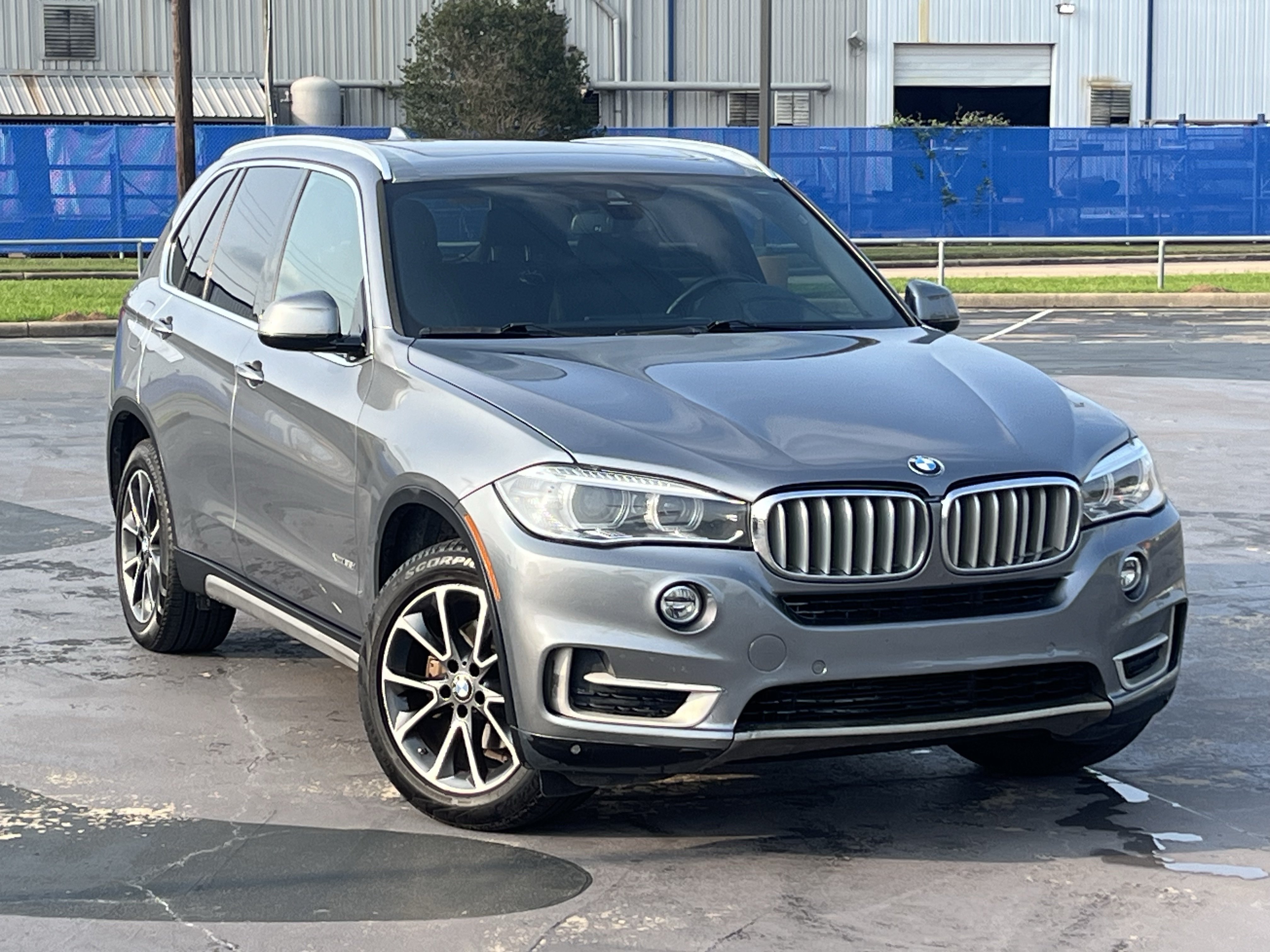 Used 2018 BMW X5 xDrive35i AWD/4WD image 3