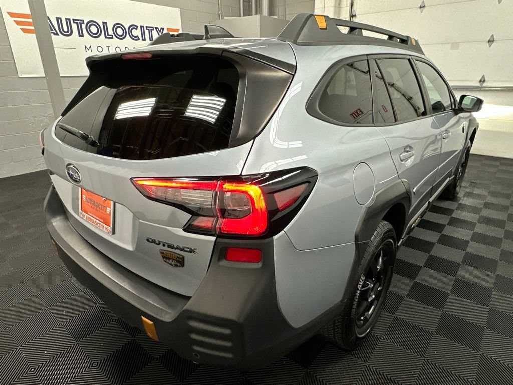 Used 2022 Subaru Outback Wilderness AWD/4WD image 10