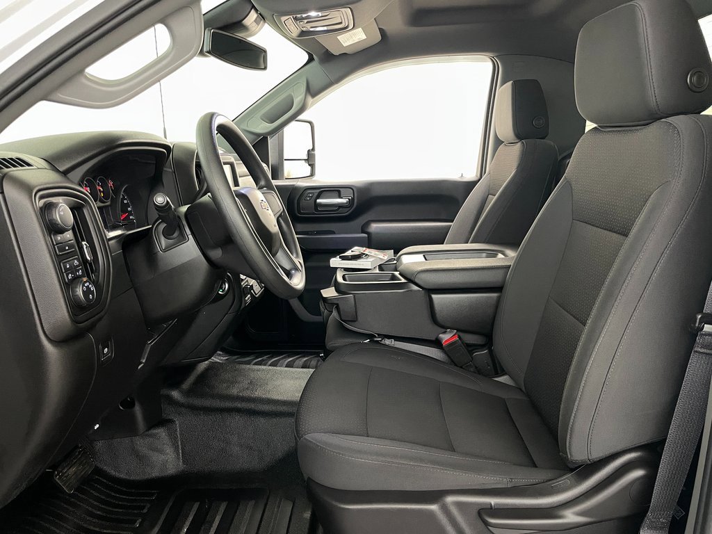 Used 2024 Chevrolet Silverado 2500 W/T w/ WT Convenience Package image 6