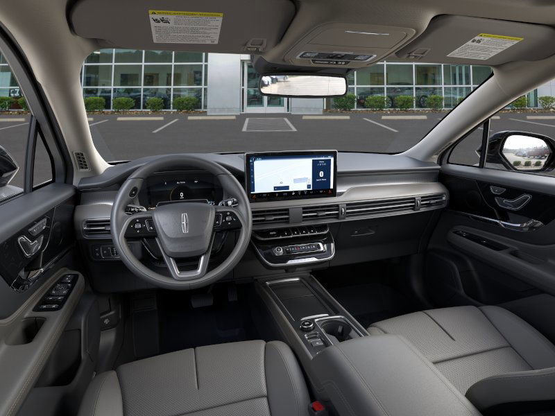 New 2024 Lincoln Corsair Grand Touring image 9