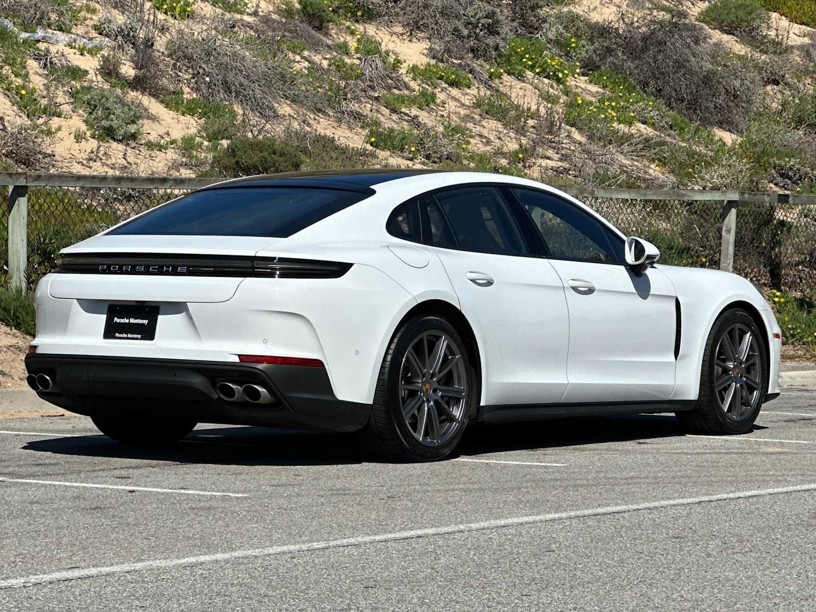 Used 2025 Porsche Panamera 4 RWD image 7