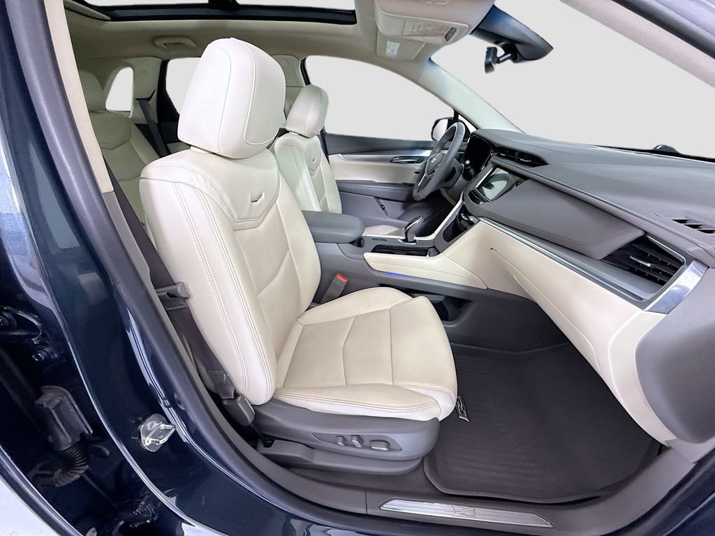 Used 2019 Cadillac XT5 Luxury FWD image 21