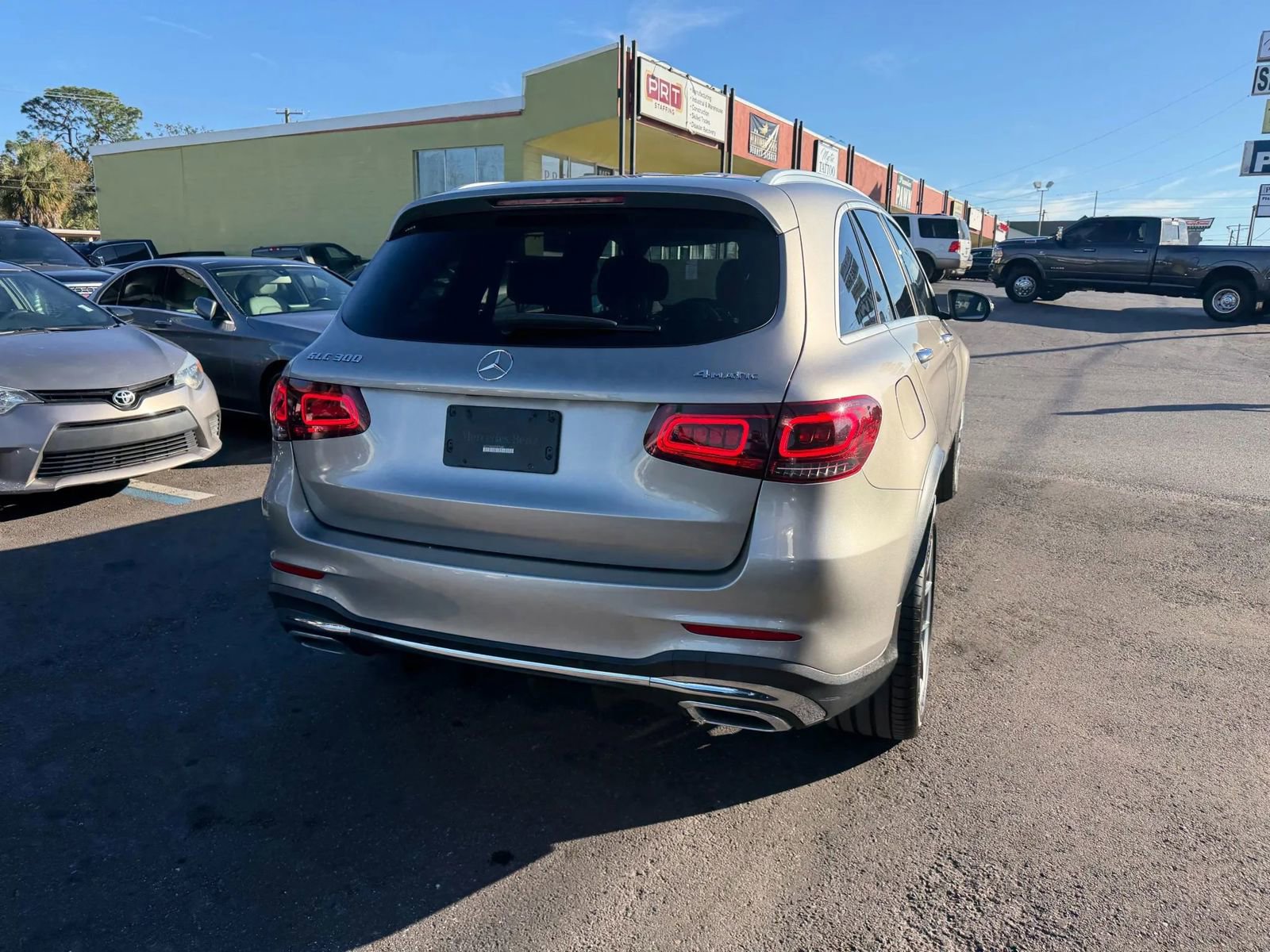 Used 2020 Mercedes-Benz GLC 300 4MATIC image 10