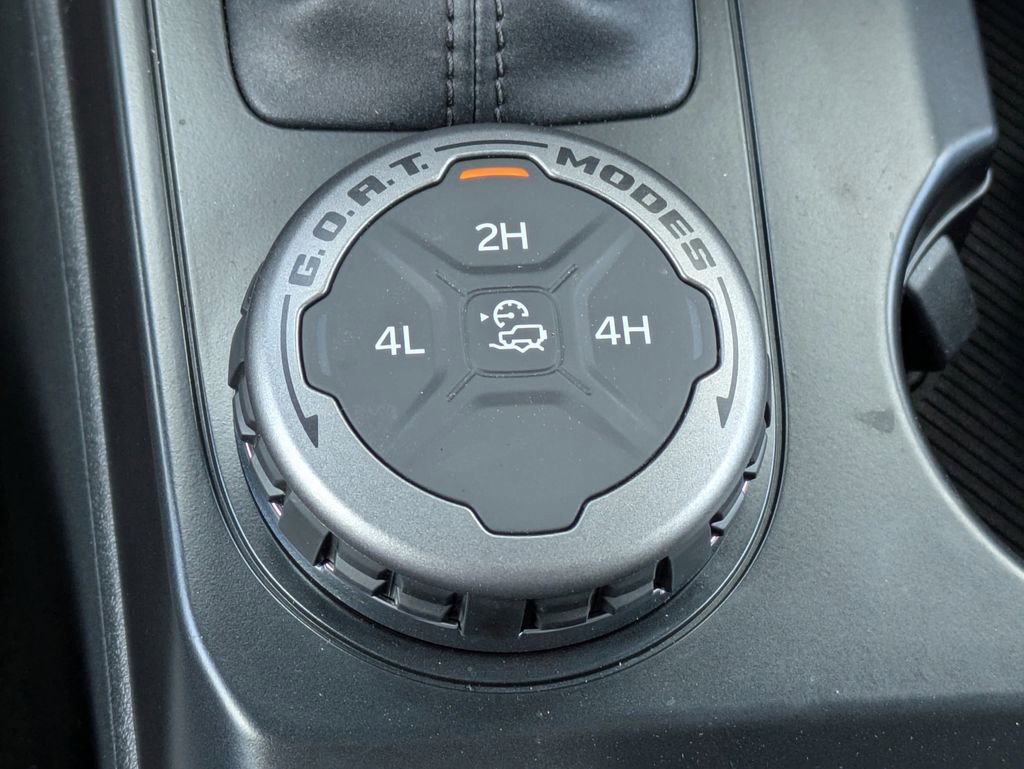 New 2025 Ford Bronco Outer Banks image 23