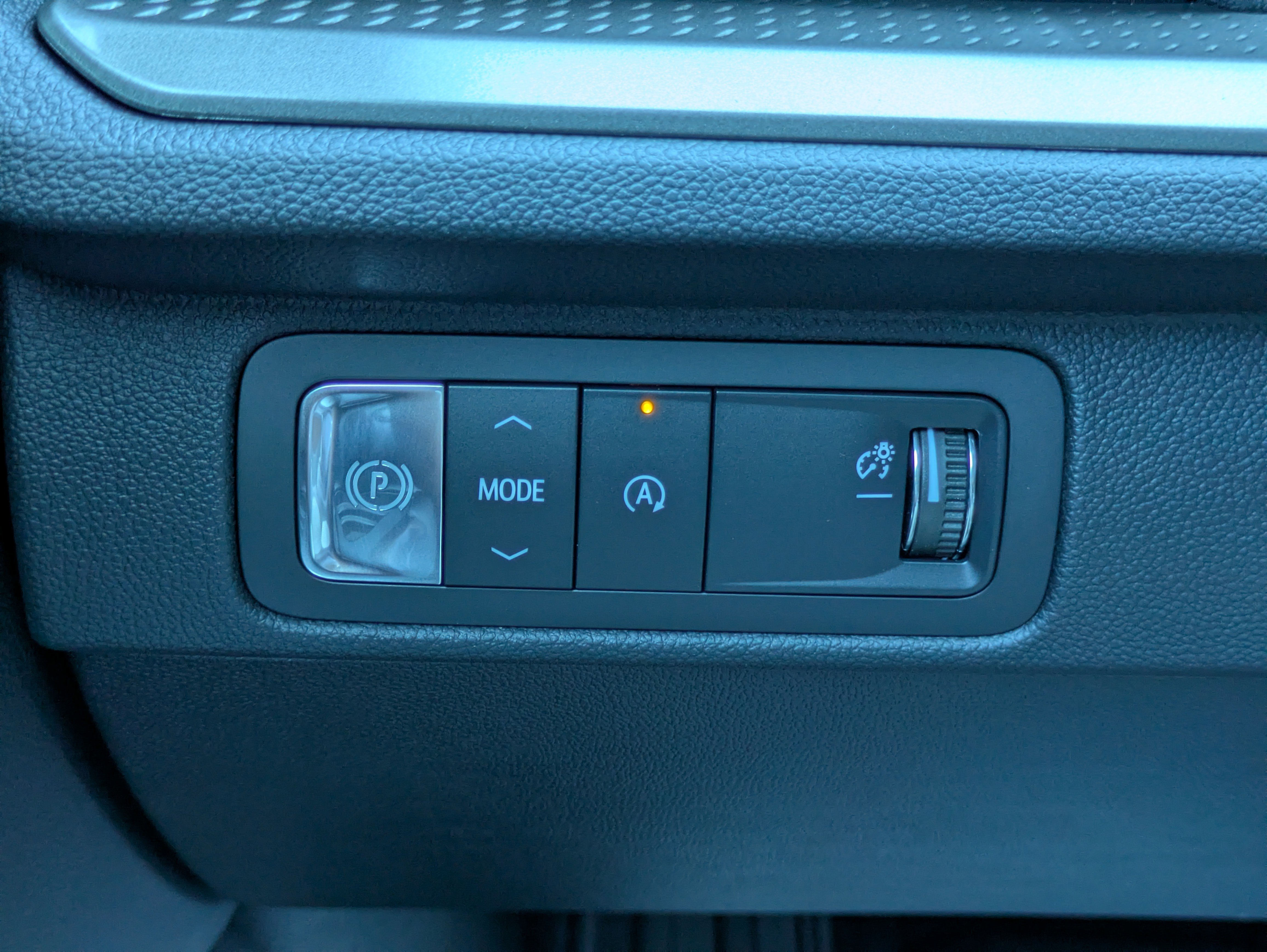 New 2026 Chevrolet Traverse LT w/ Midnight/Sport Edition FWD image 17