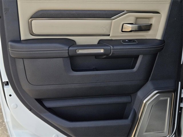 Used 2023 RAM 2500 Limited image 12