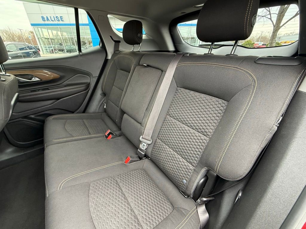 Used 2020 GMC Terrain SLE w/ Driver Convenience Package image 11