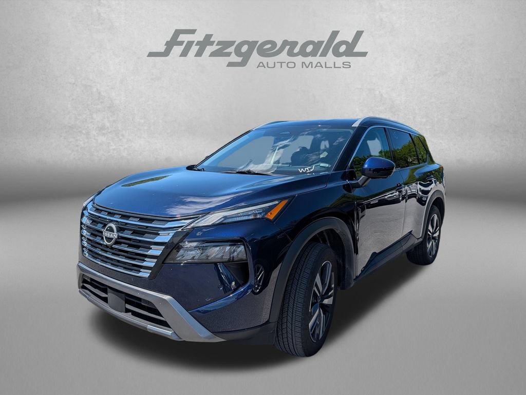 Used 2026 Nissan Rogue SL AWD/4WD image 3