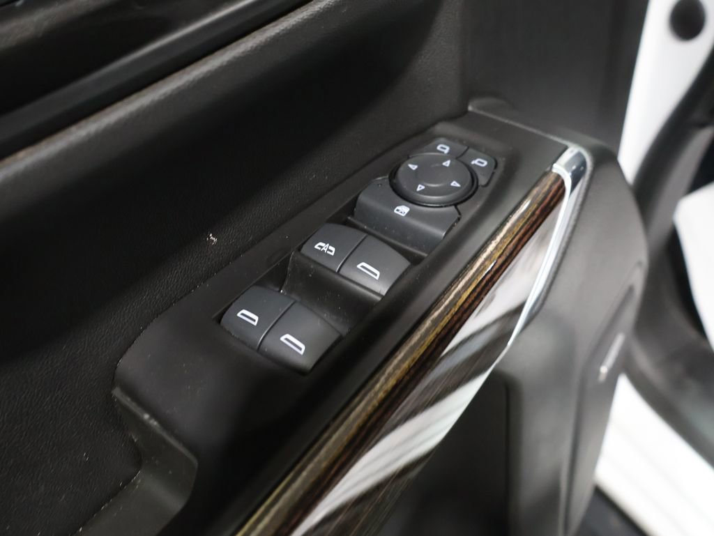 Used 2020 GMC Sierra 1500 Elevation image 15