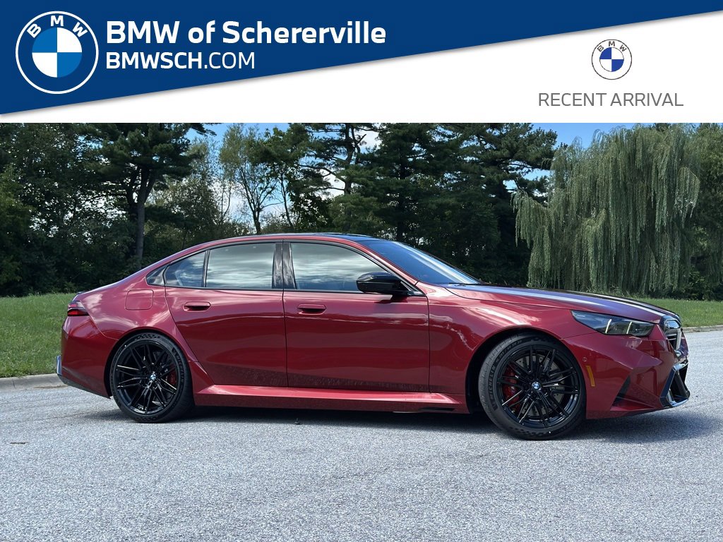 New 2026 BMW M5 w/ Executive Package