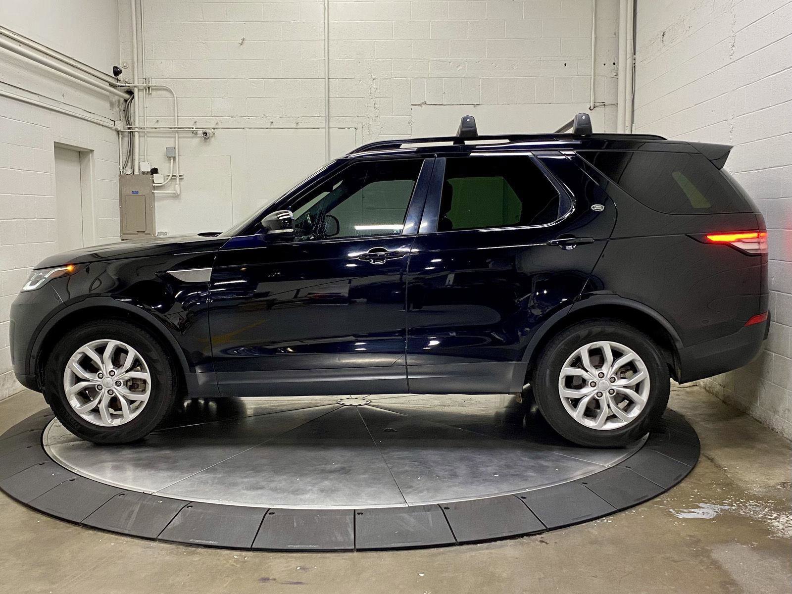Used 2019 Land Rover Discovery SE AWD/4WD image 6