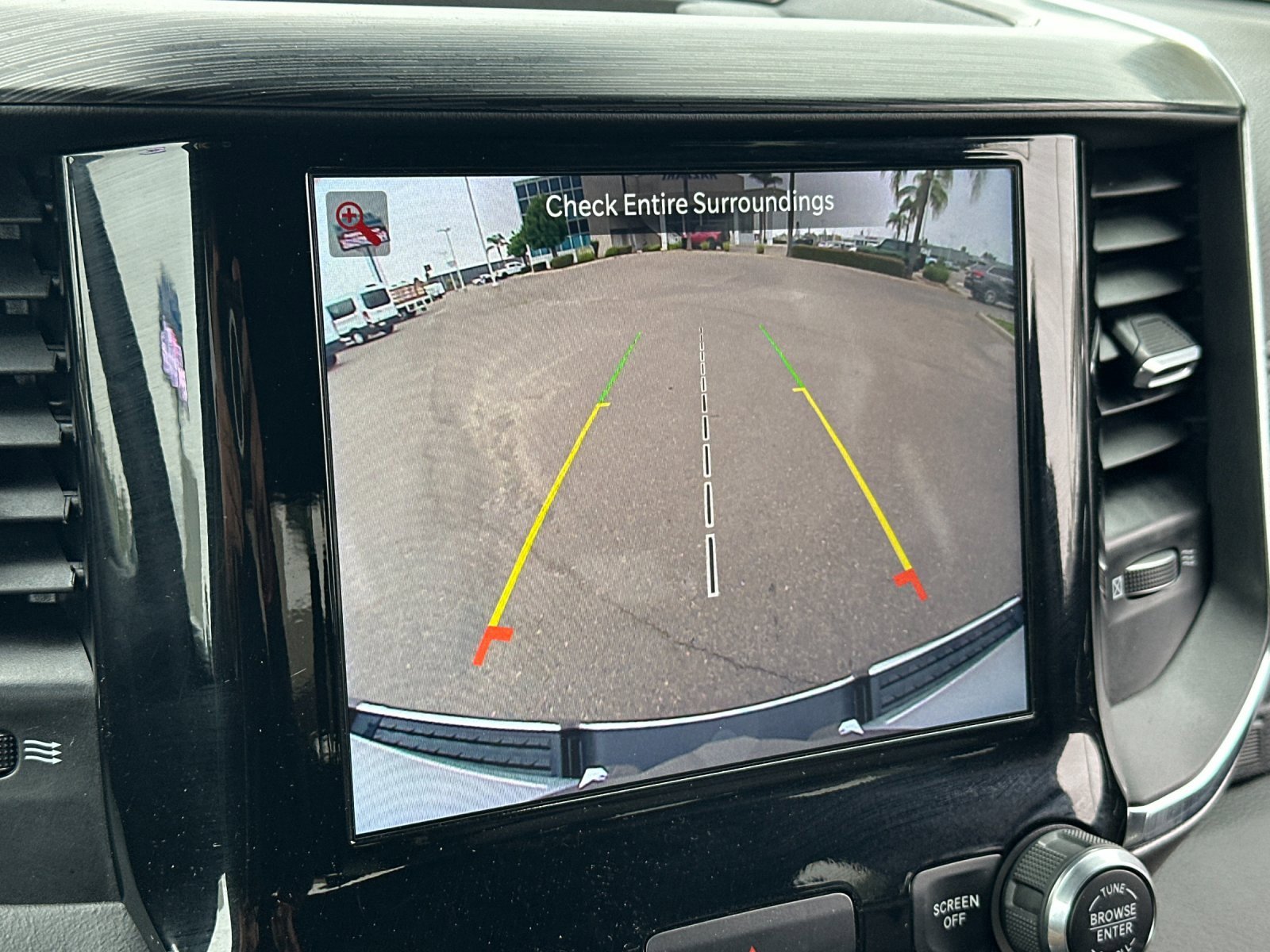 Used 2024 RAM 1500 Laramie image 18