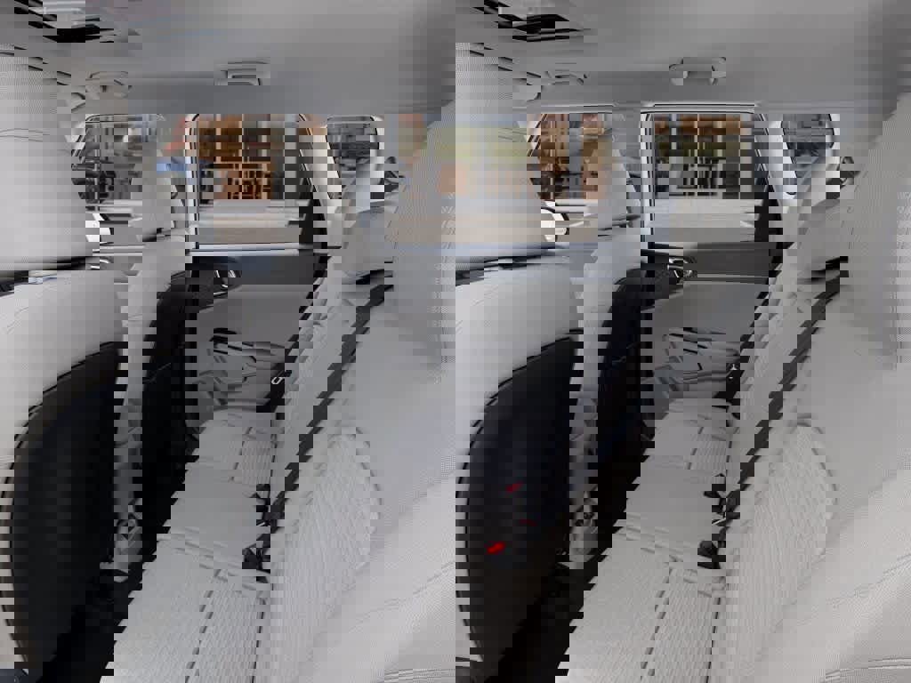 Certified 2025 Kia Soul EX image 18