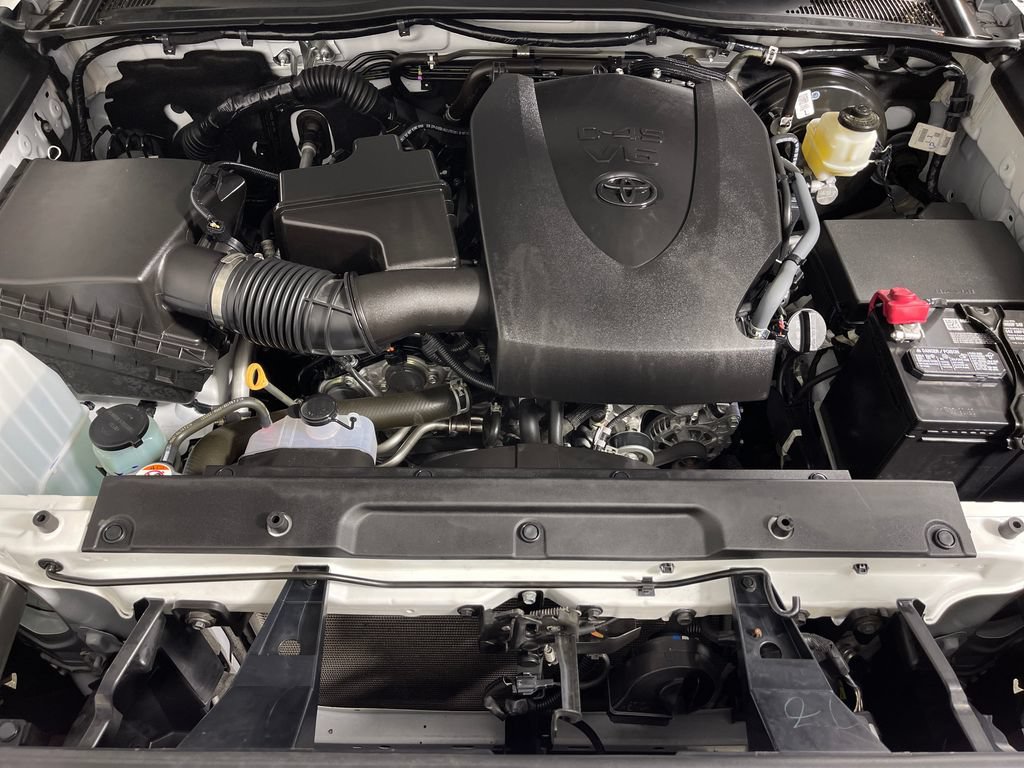 Certified 2023 Toyota Tacoma TRD Sport AWD/4WD image 9