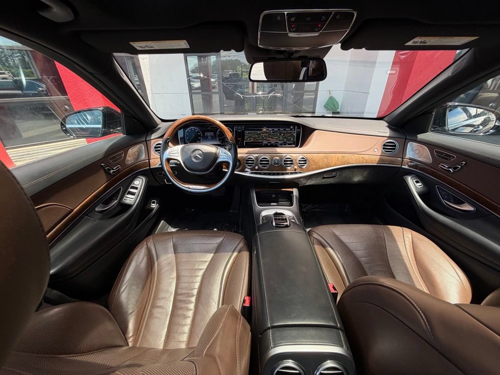 Used 2017 Mercedes-Benz S 550 4MATIC Sedan image 26