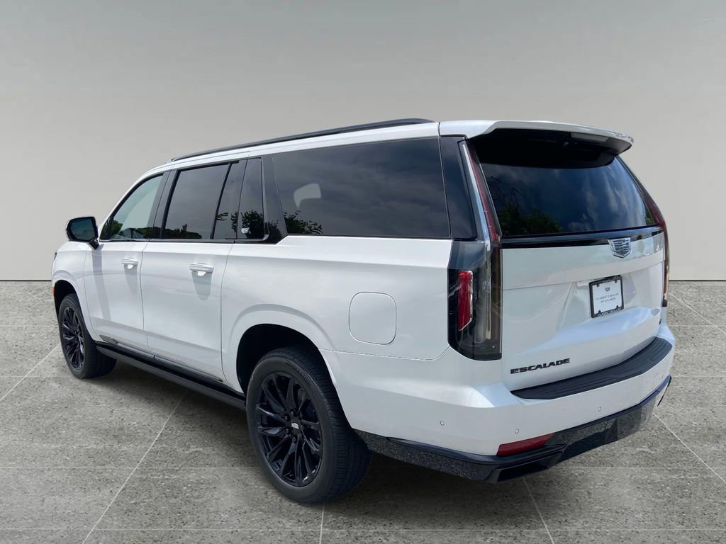 Certified 2023 Cadillac Escalade ESV Sport Platinum w/ LPO, ONYX Package AWD/4WD image 4