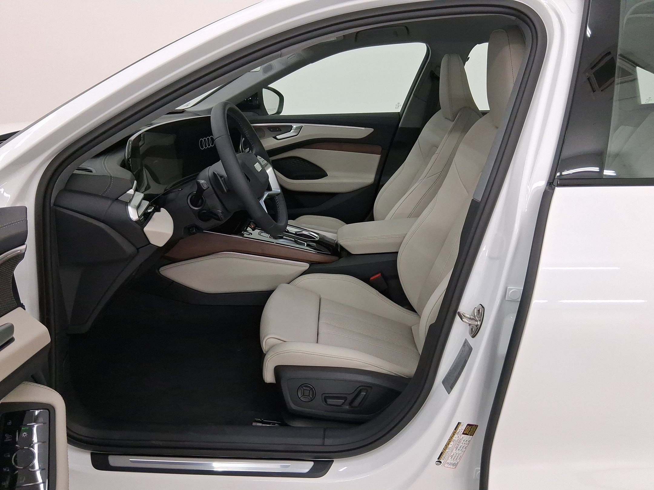 New 2026 Audi A6 Premium Plus image 5