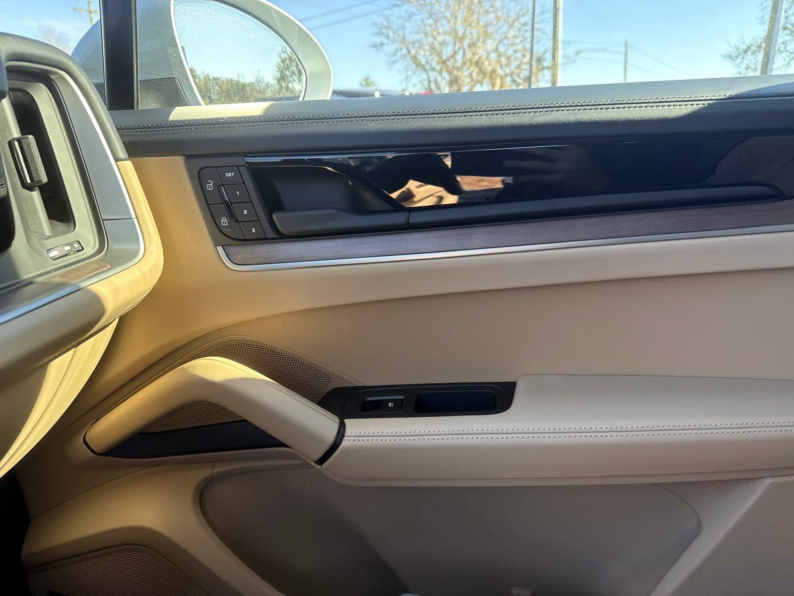 New 2026 Porsche Cayenne E-Hybrid image 18