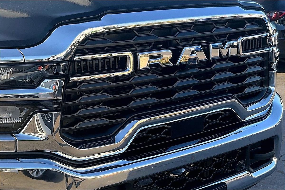 Used 2026 RAM 2500 Big Horn AWD/4WD image 23