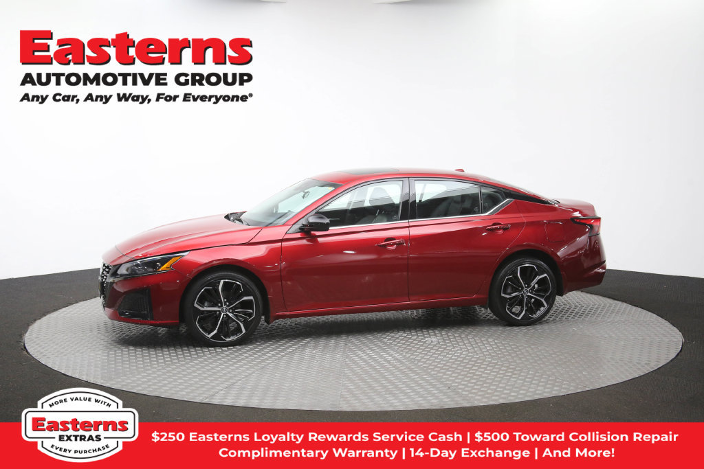 Used 2023 Nissan Altima 2.5 SR w/ SR Premium Package AWD/4WD image 60