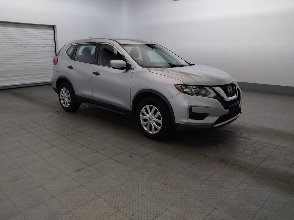 Used 2018 Nissan Rogue S AWD/4WD image 11