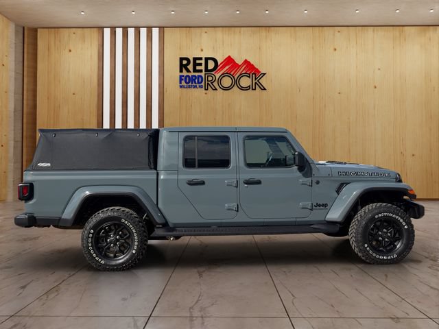 Used 2025 Jeep Gladiator Sport AWD/4WD image 7