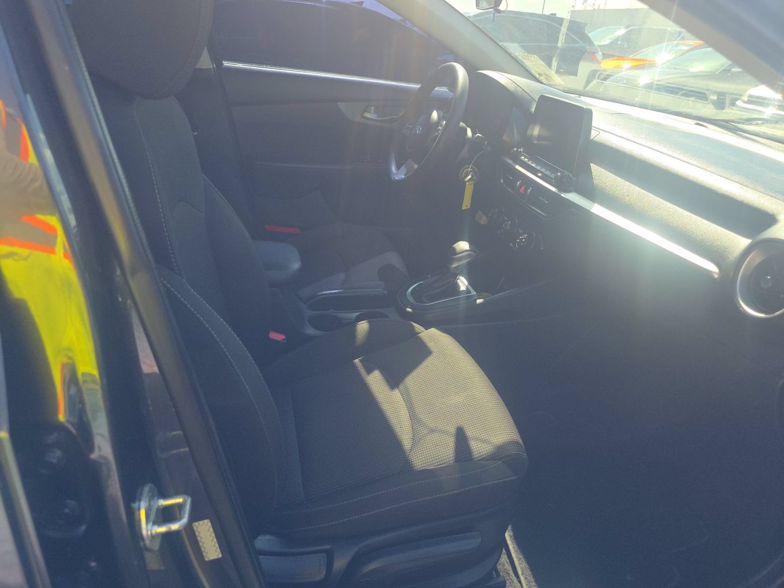 Used 2021 Kia Forte LXS FWD image 8