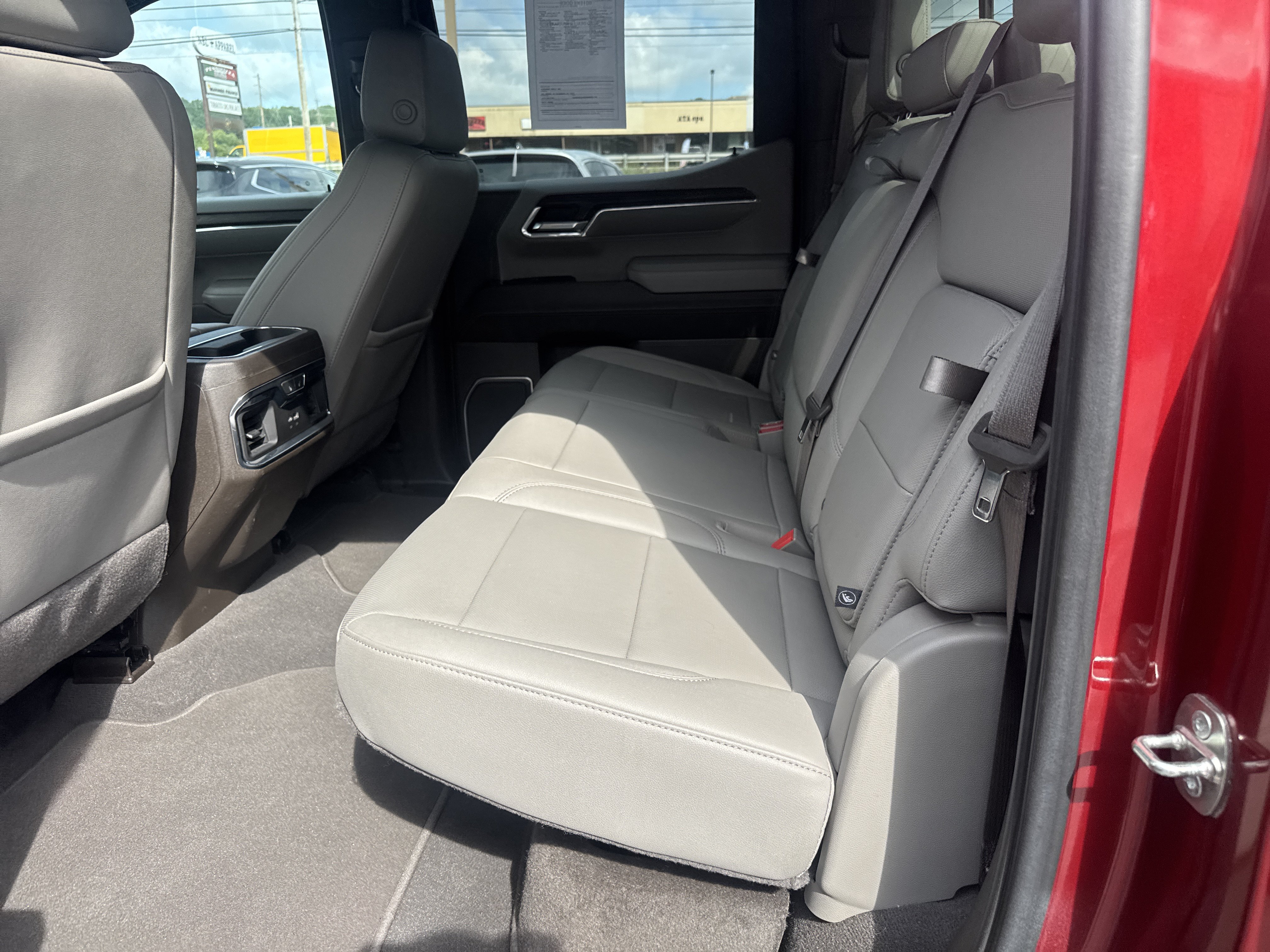 Used 2023 GMC Sierra 1500 SLT w/ SLT Convenience Package AWD/4WD image 19