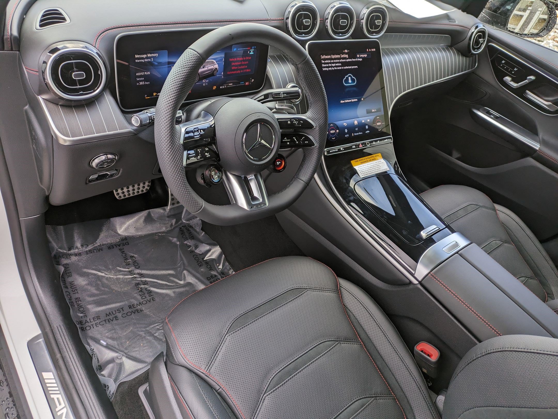 New 2025 Mercedes-Benz GLC 43 AMG 4MATIC image 12