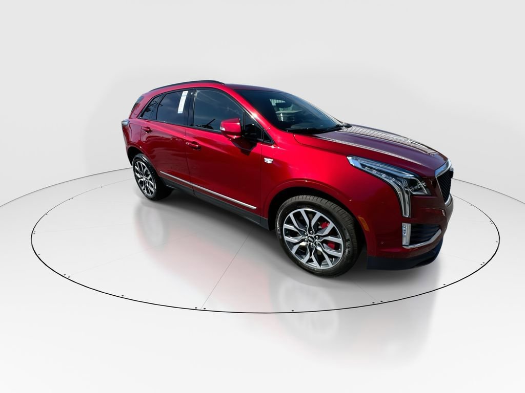Used 2023 Cadillac XT5 Sportv w/ Platinum Package image 2