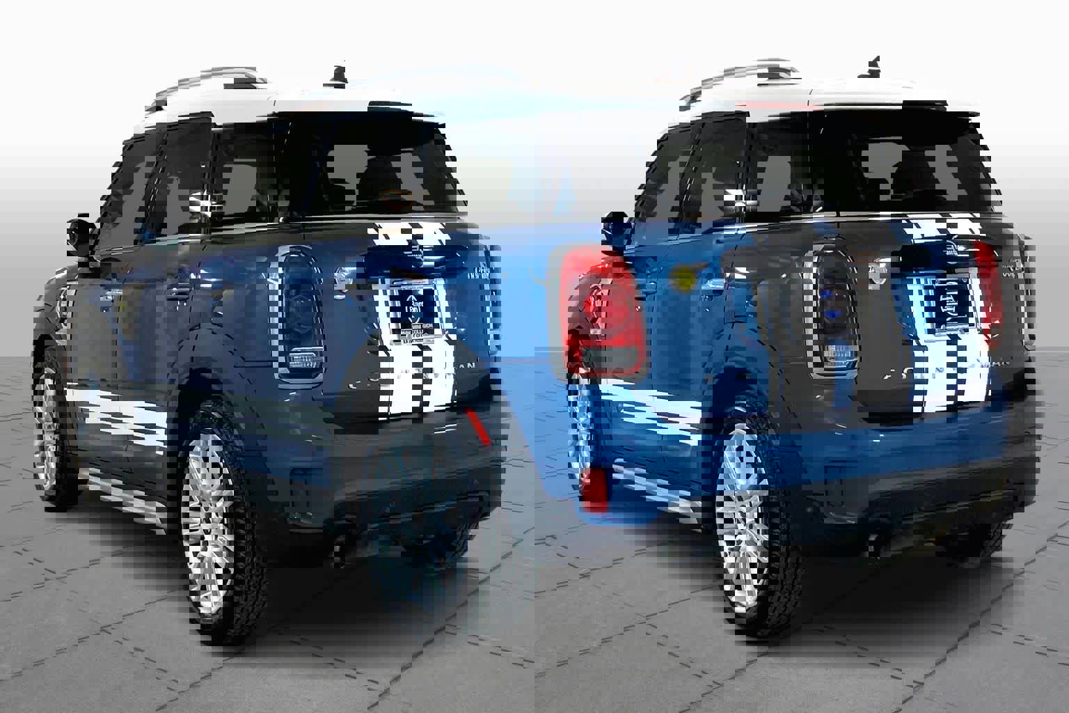 Used 2019 MINI Cooper Countryman SE w/ Driver Assistance Package image 11