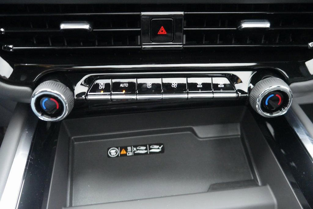 New 2026 Chevrolet Tahoe Premier w/ Sun And Tow Package image 18