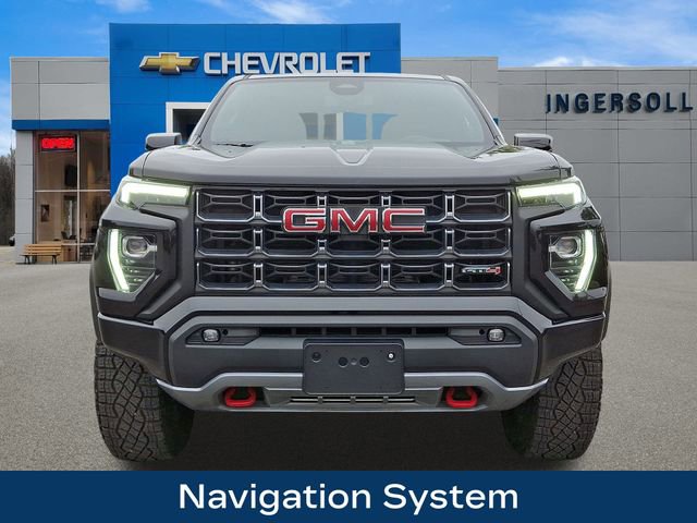 Used 2024 GMC Canyon AT4 image 3