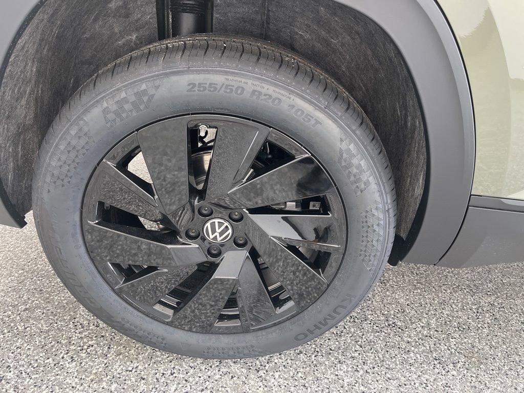 New 2026 Volkswagen Atlas Cross Sport SE AWD/4WD image 13