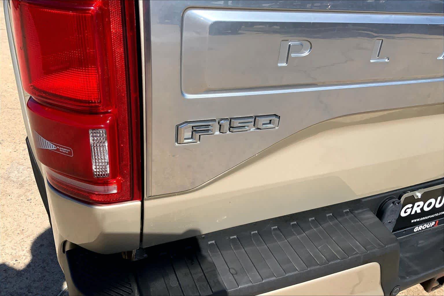 Used 2017 Ford F150 Platinum w/ Equipment Group 701A Luxury AWD/4WD image 30