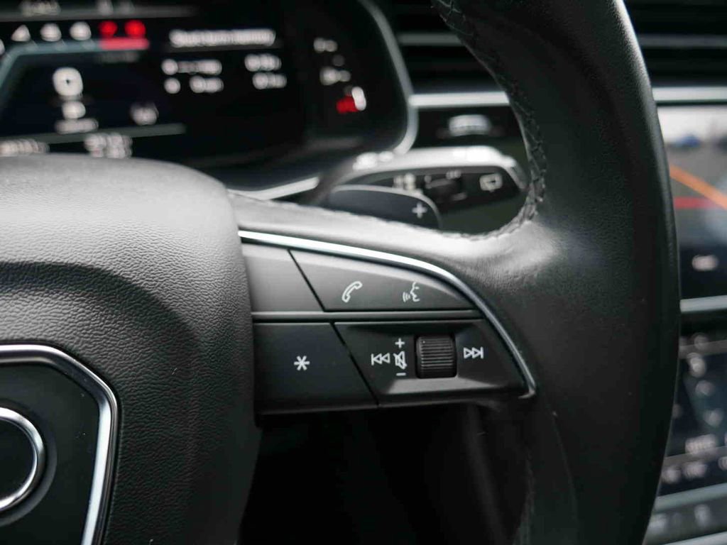 Used 2023 Audi Q7 3.0T Premium Plus image 41