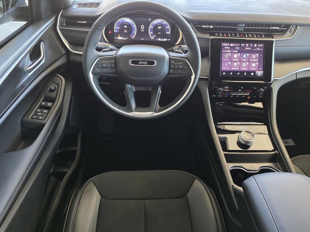 New 2025 Jeep Grand Cherokee L Altitude AWD/4WD image 12