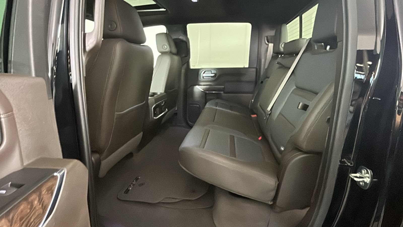 Used 2020 GMC Sierra 3500 Denali w/ Denali Ultimate Package AWD/4WD image 31
