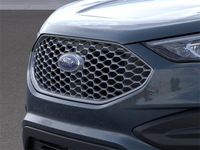 Used 2024 Ford Edge SE image 18