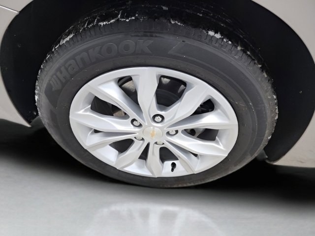 Used 2024 Chevrolet Malibu LT image 14