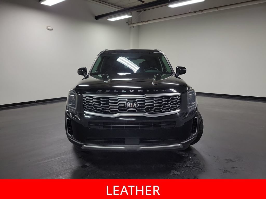 Used 2021 Kia Telluride EX w/ Towing Package FWD image 3