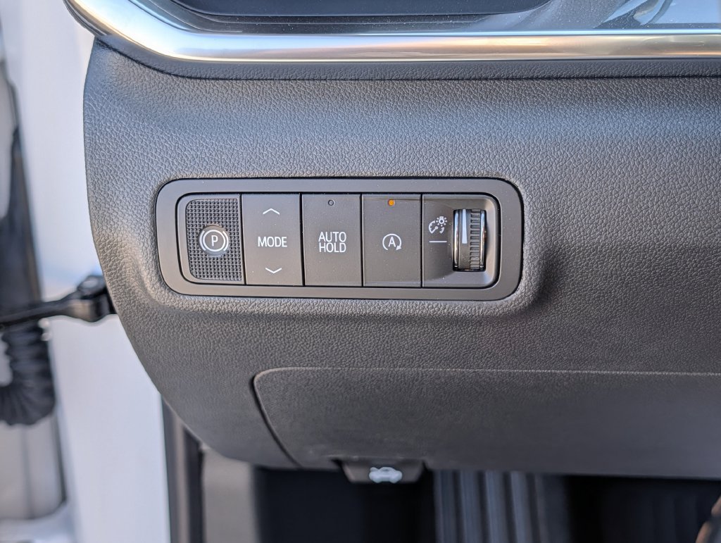 New 2027 GMC Terrain Elevation w/ Elevation Premium Package FWD image 23