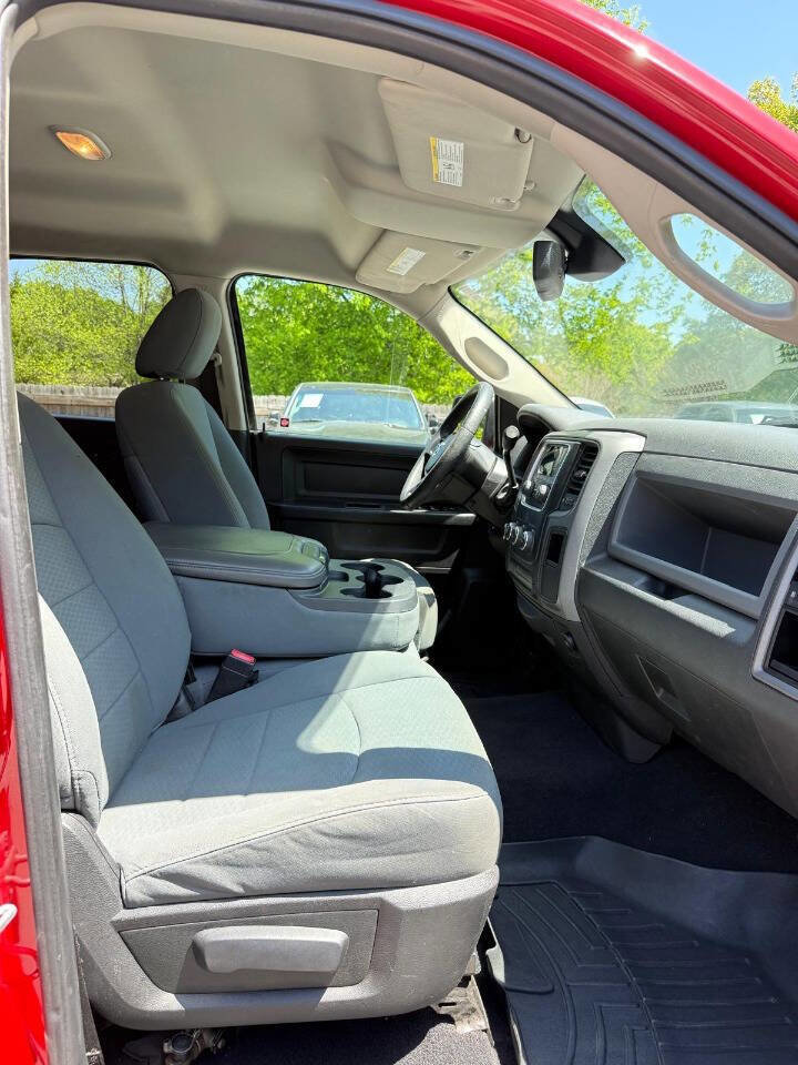 Used 2013 RAM 1500 Express image 13