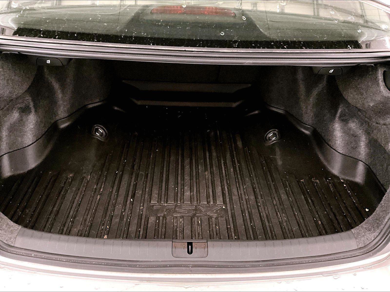 Used 2012 Acura TSX Sedan image 34