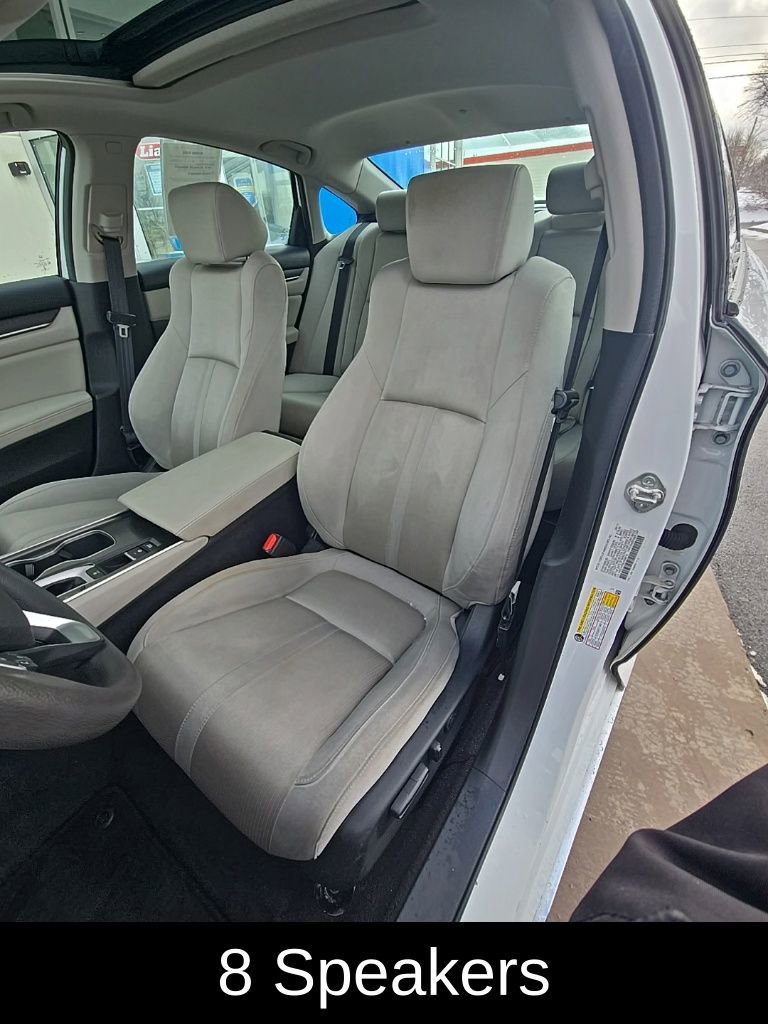 Used 2018 Honda Accord EX image 11