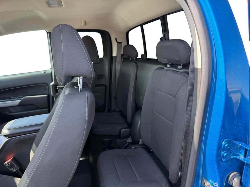 Used 2022 Chevrolet Colorado LT w/ LT Convenience Package image 16