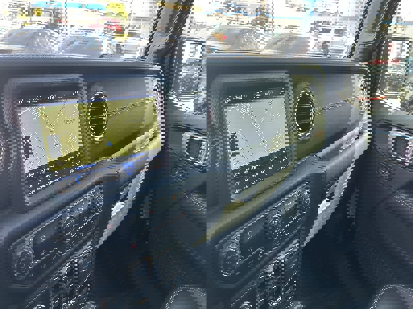 Used 2023 Jeep Wrangler Sahara image 53