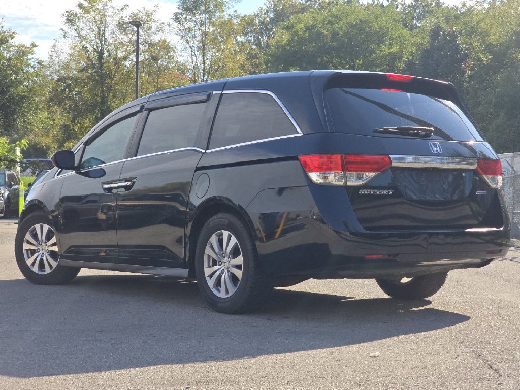 Used 2016 Honda Odyssey SE image 9